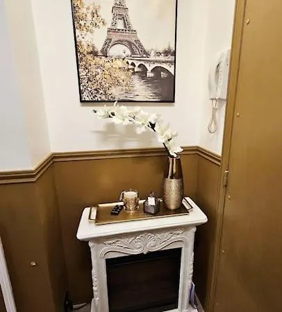 Apartment Your Cozy Cove By Paris