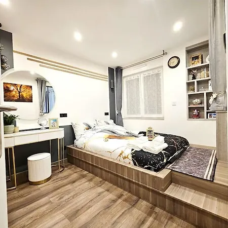 Apartment Your Cozy Cove By *